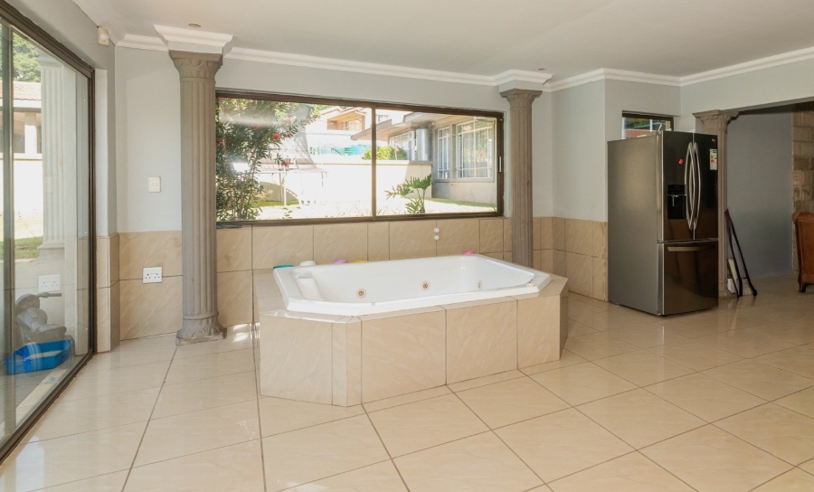 4 Bedroom Property for Sale in Wilkoppies North West